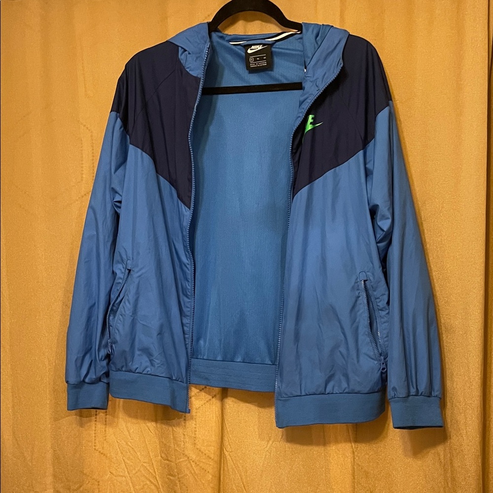 Nike Teen XL Two-Tone Blue Windbreaker Nike Logo Side Pockets ZIP DOES NOT WORK